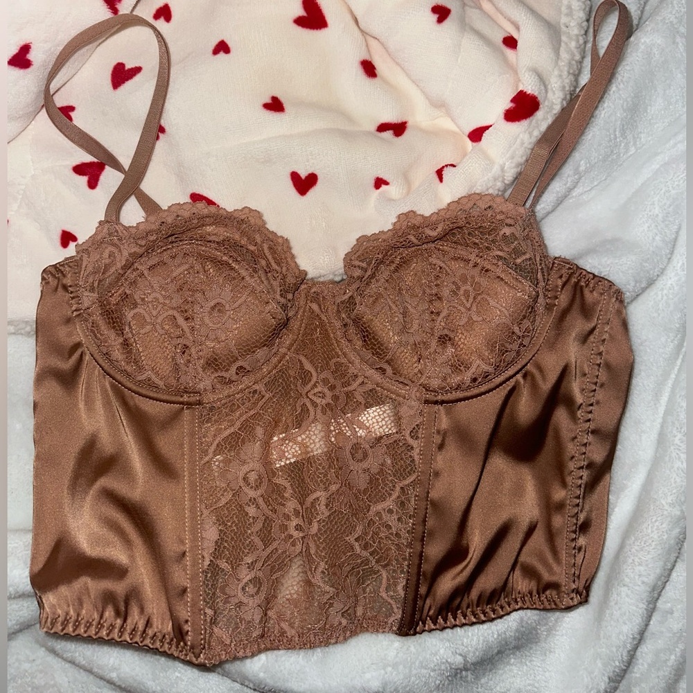 BRAND NEW with tags urban outfitters corset